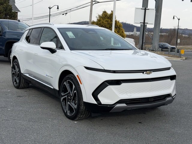 2026 Chevrolet Equinox EV 2LT's photo