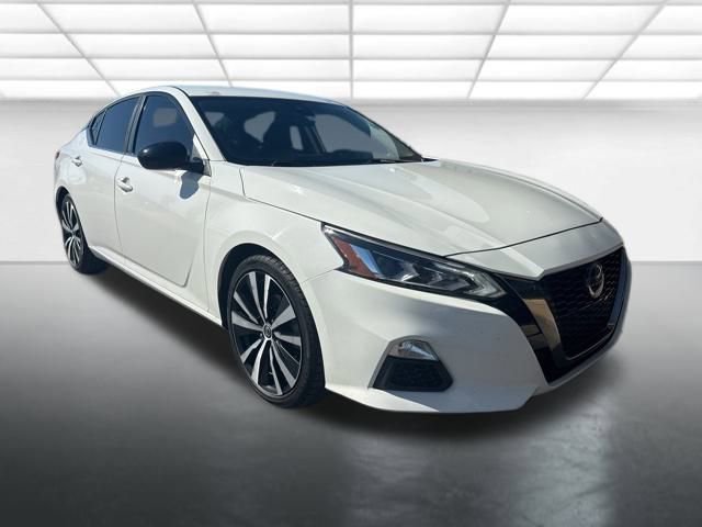 2020 Nissan Altima SR