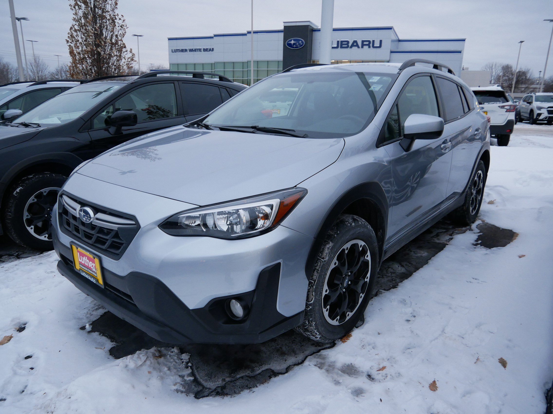 2021 Subaru Crosstrek Premium photo 2