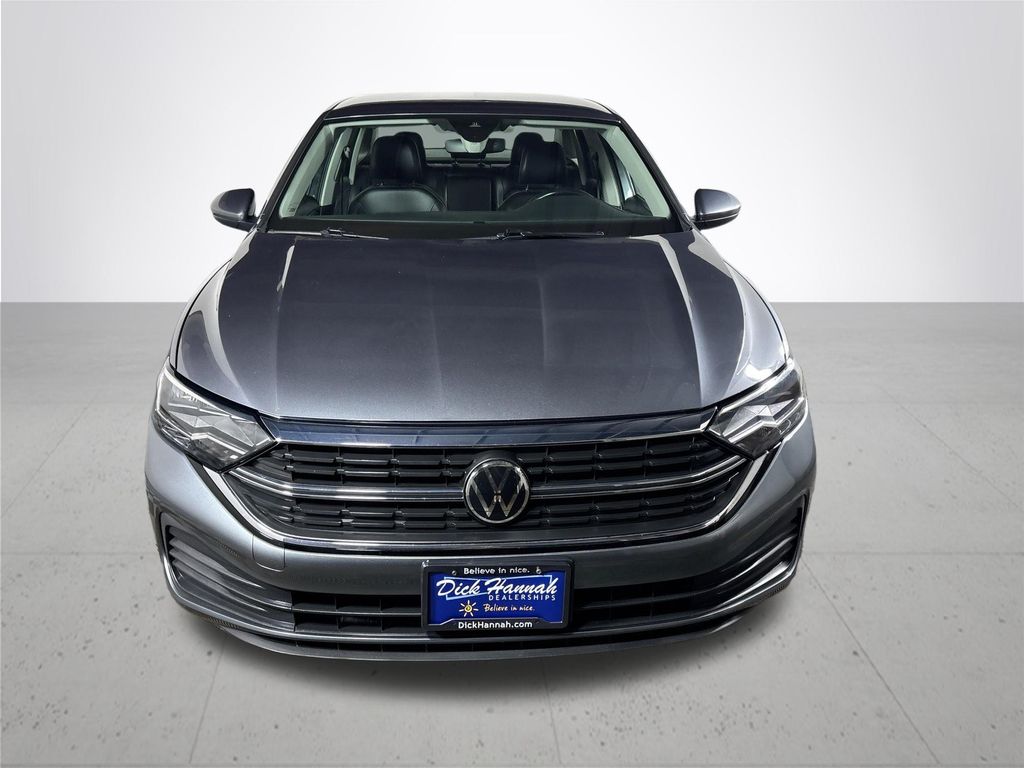 2024 Volkswagen Jetta 1.5T SE photo 3
