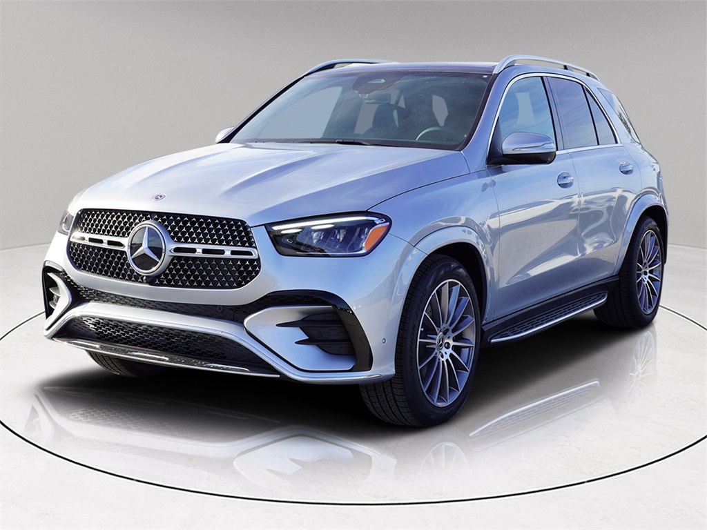 2026 Mercedes Benz GLE 450 4MATIC photo 3