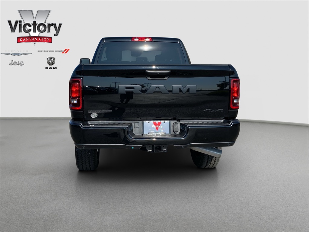 2025 Ram 2500 Big Horn photo 4