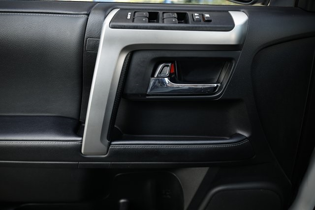 2024 Toyota 4Runner SR5 Premium photo 13