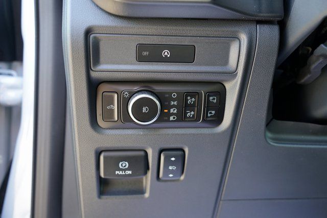 2025 FORD F-150 - Image 35