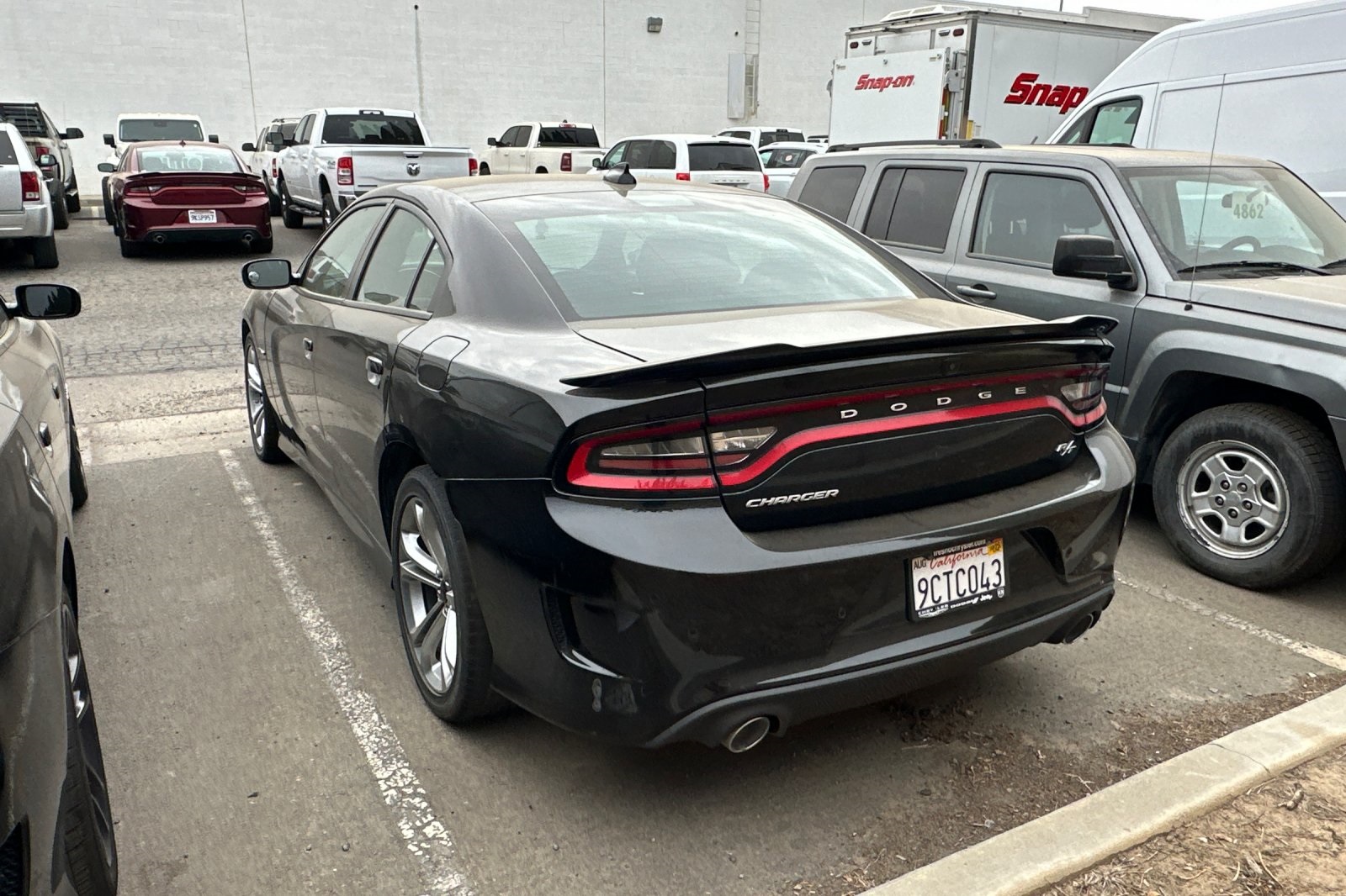 2022 Dodge Charger R/T photo 3