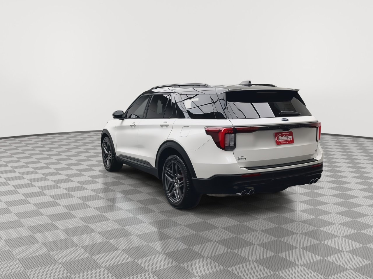 2025 Ford Explorer ST photo 2