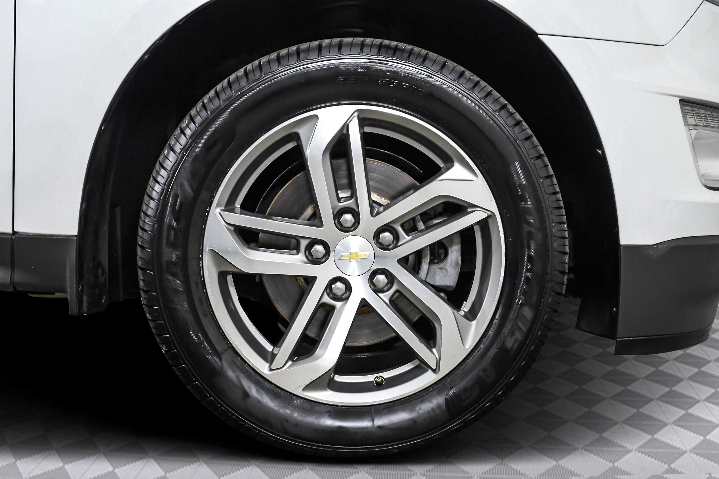 2016 Chevrolet Equinox LTZ photo 23