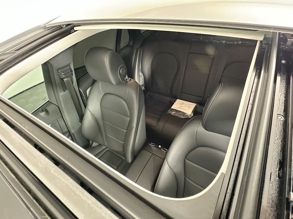 2022 Mercedes Benz GLC 300 4MATIC photo 21