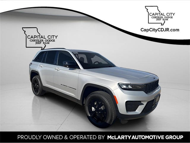 2025 Jeep Grand Cherokee Altitude's photo