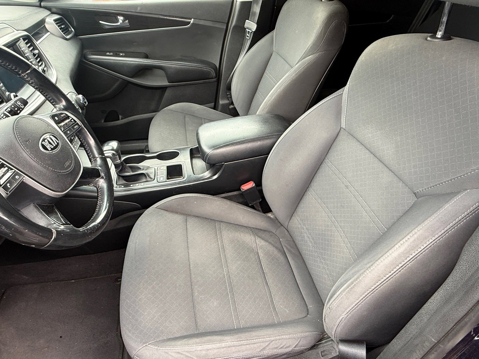 2019 Kia Sorento S V6 photo 6