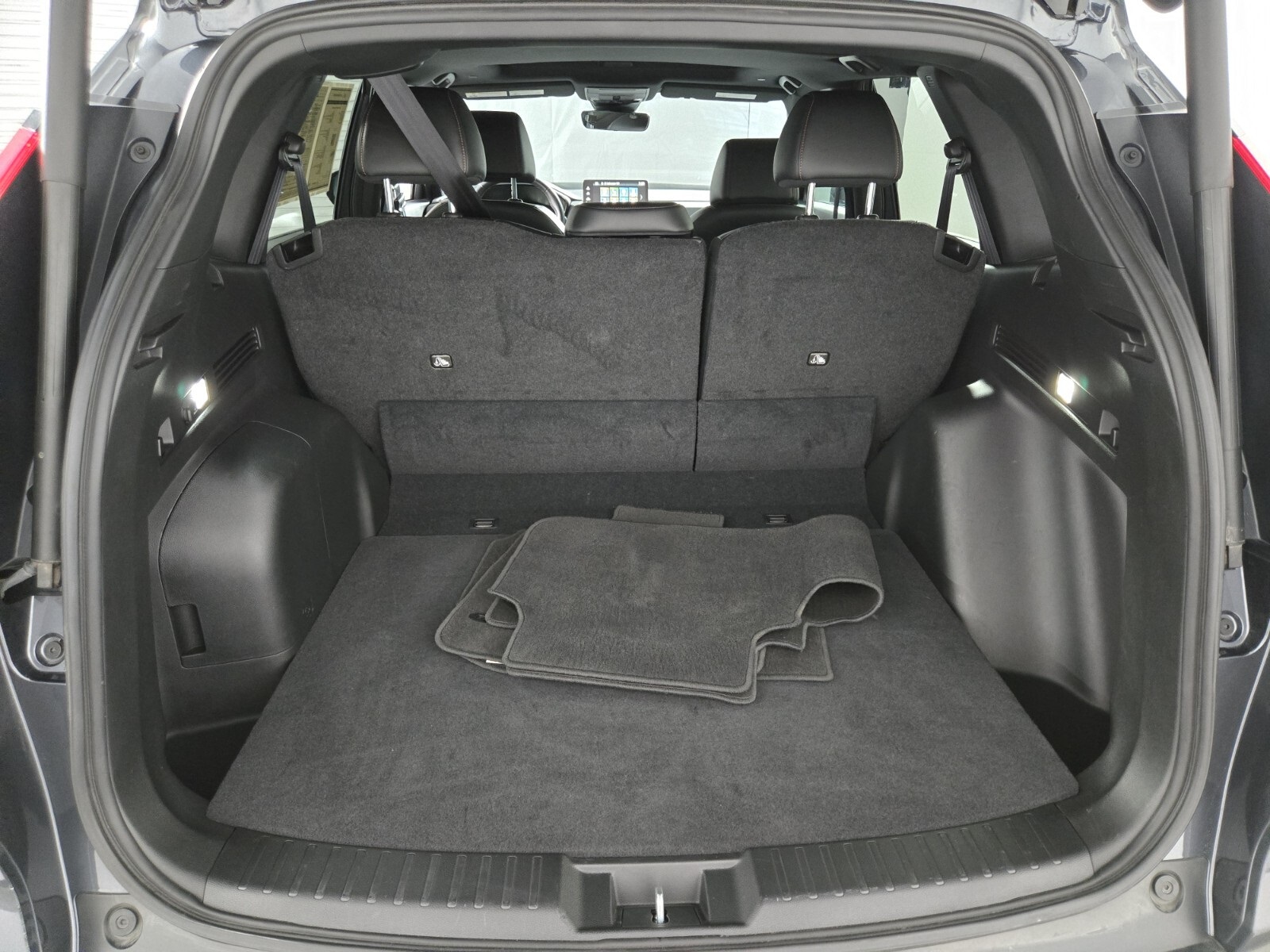 2024 Honda CR-V Hybrid Sport-L photo 13