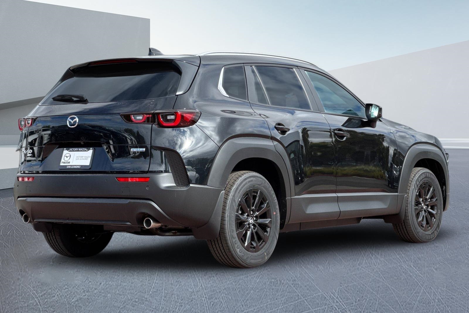 2026 Mazda CX-50 2.5 Preferred photo 3