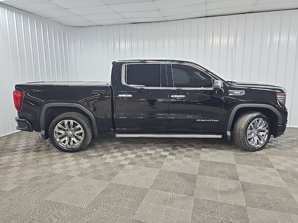 2022 Gmc Sierra 1500 Denali photo 2