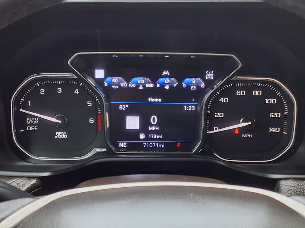 2021 Gmc Yukon Denali photo 9