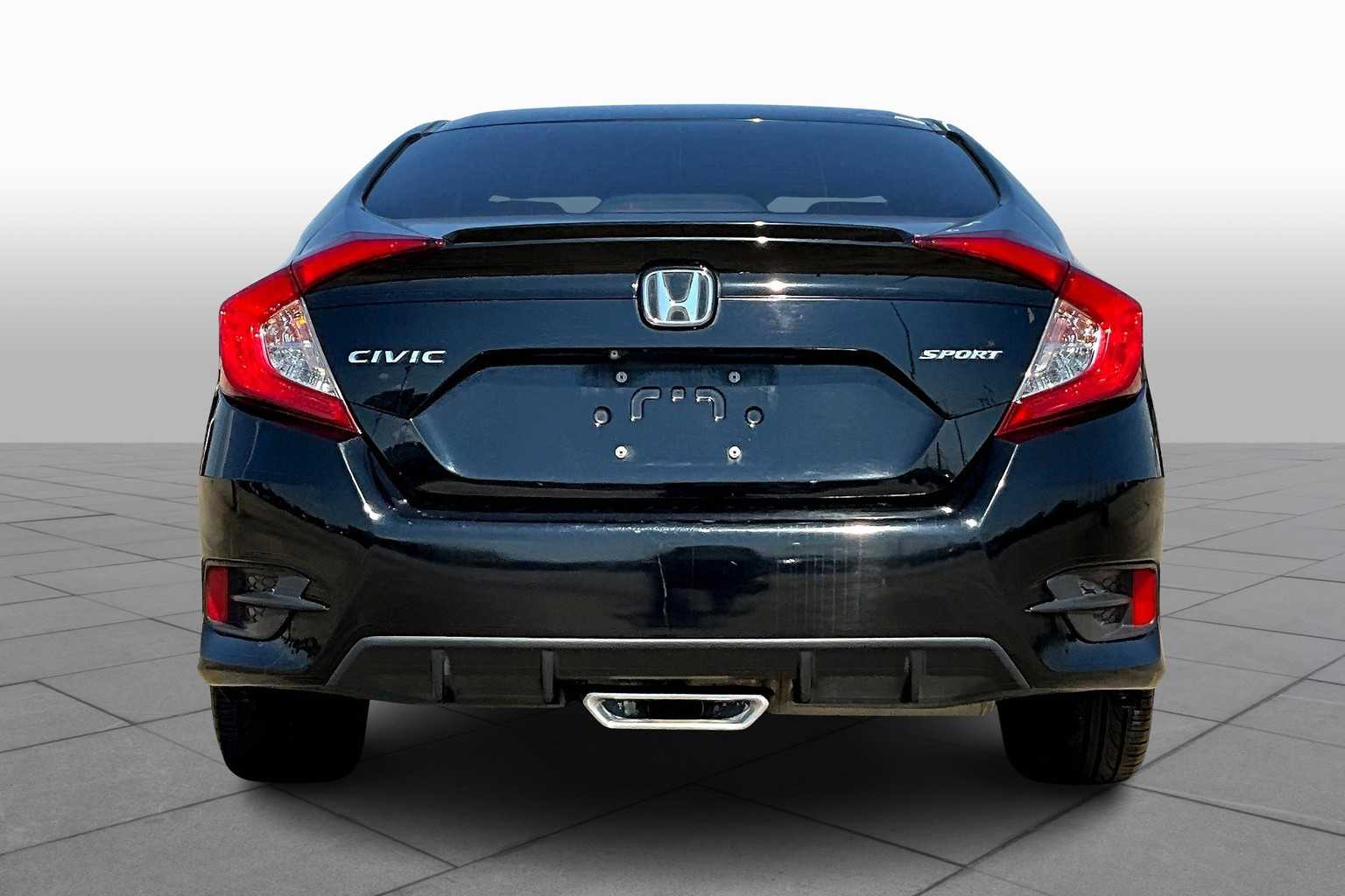 2020 Honda Civic Sport photo 4