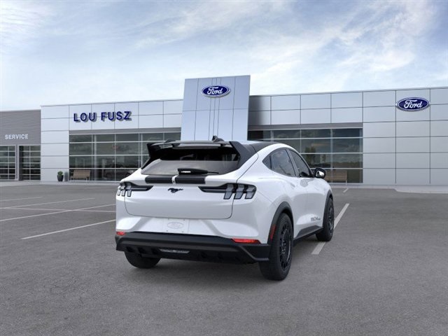 2025 Ford Mustang Mach-E GT photo 7