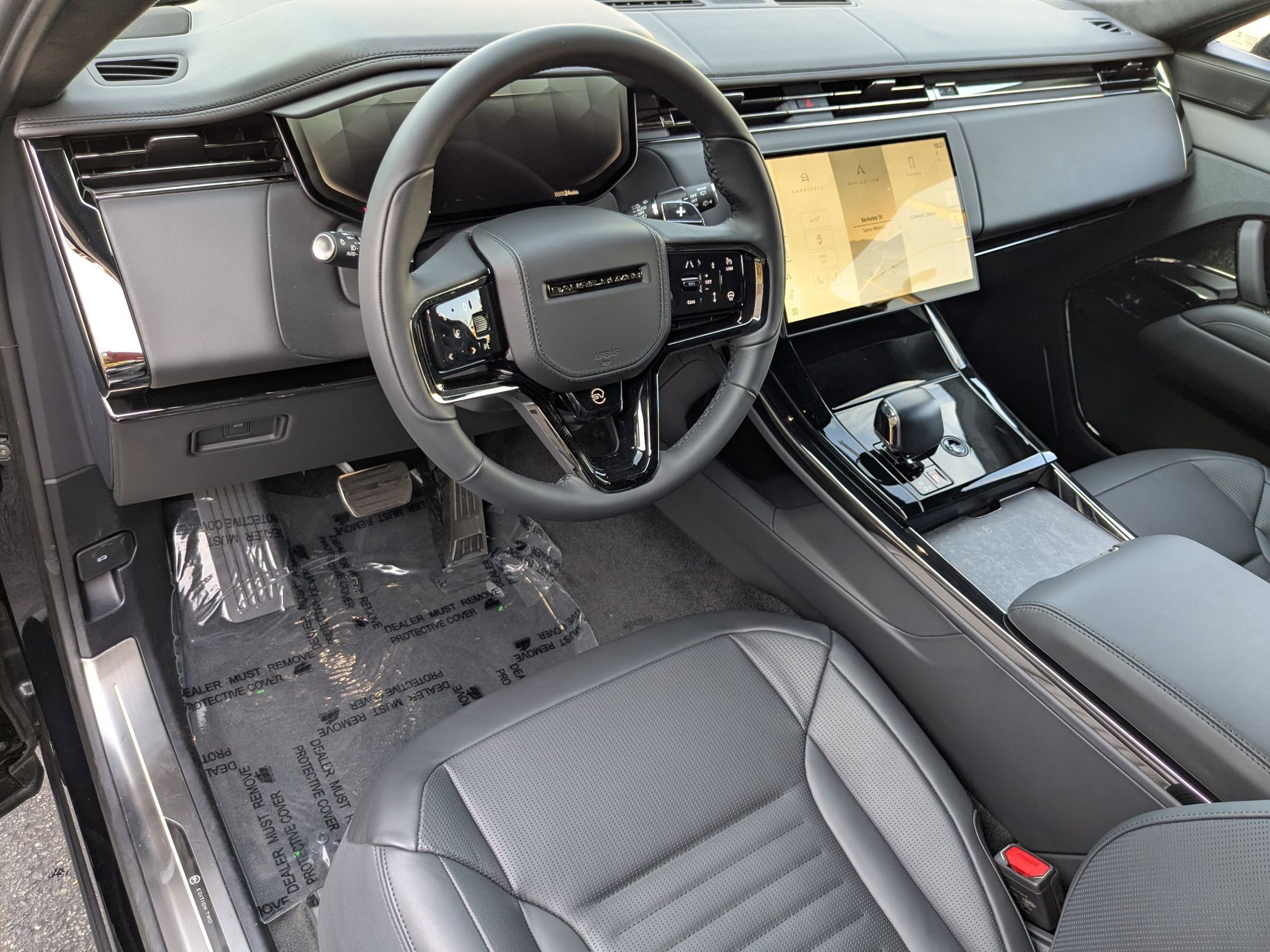 2025 Land Rover Range Rover Sport photo 3