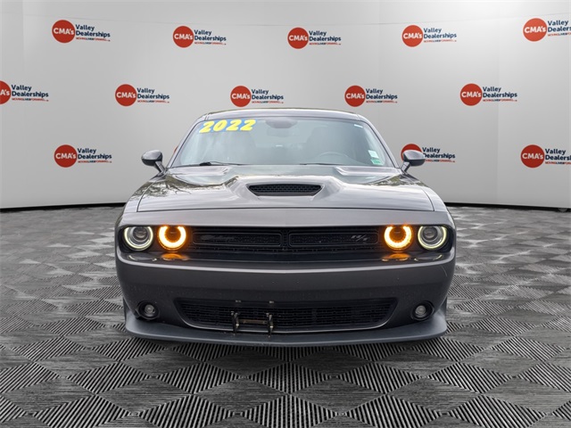 2022 Dodge Challenger R/T photo 2