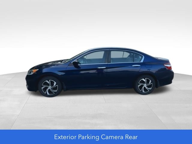 2017 Honda Accord LX photo 5