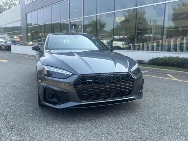 2023 Audi A5 S line Quattro Premium Plus photo 2