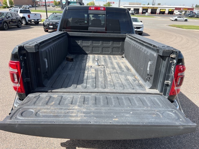2022 Ram 2500 Limited photo 5