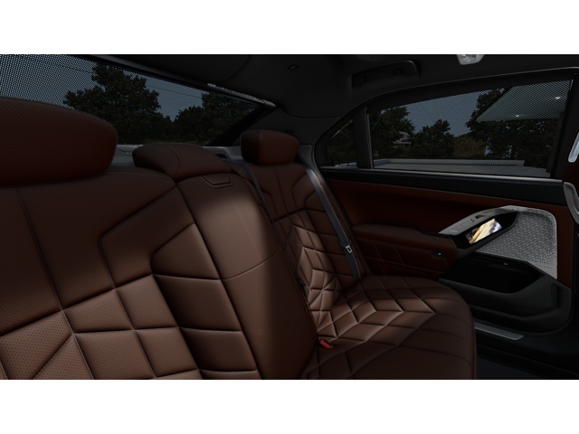 2026 Bmw 750e photo 10