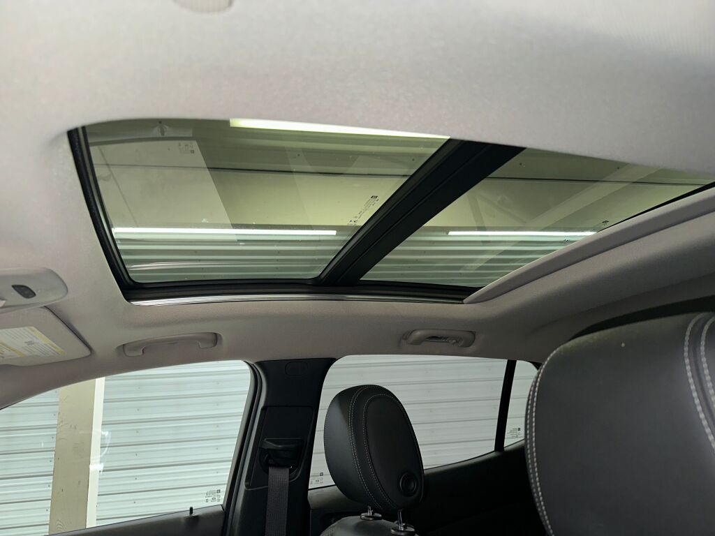 2021 Buick Encore GX Essence Sport photo 4