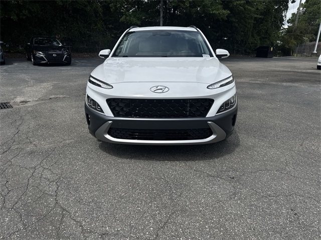 2022 Hyundai Kona Limited photo 2
