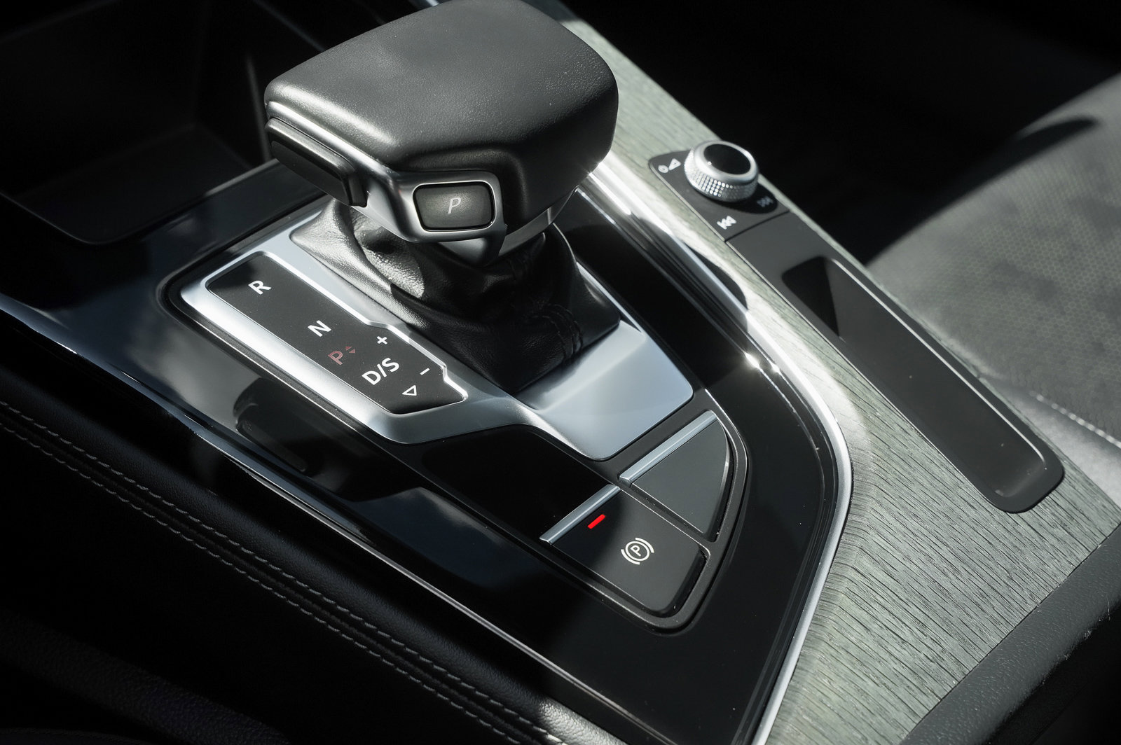 2022 Audi A4 Allroad Quattro Premium Plus photo 14