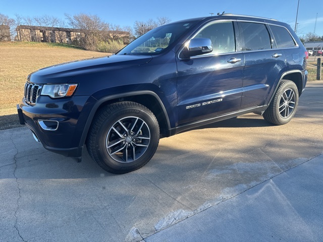 2017 Jeep Grand Cherokee Limited's photo