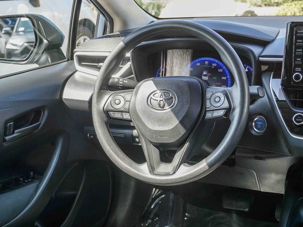 2022 Toyota Corolla Hybrid LE photo 16