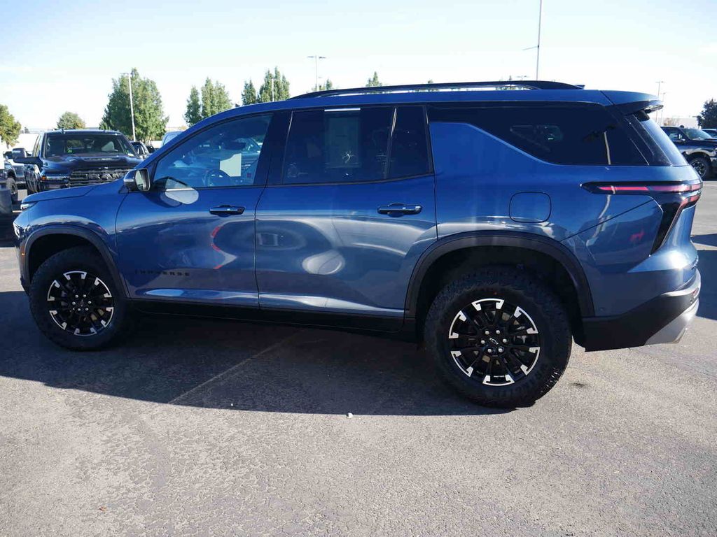 2024 Chevrolet Traverse Z71 photo 16