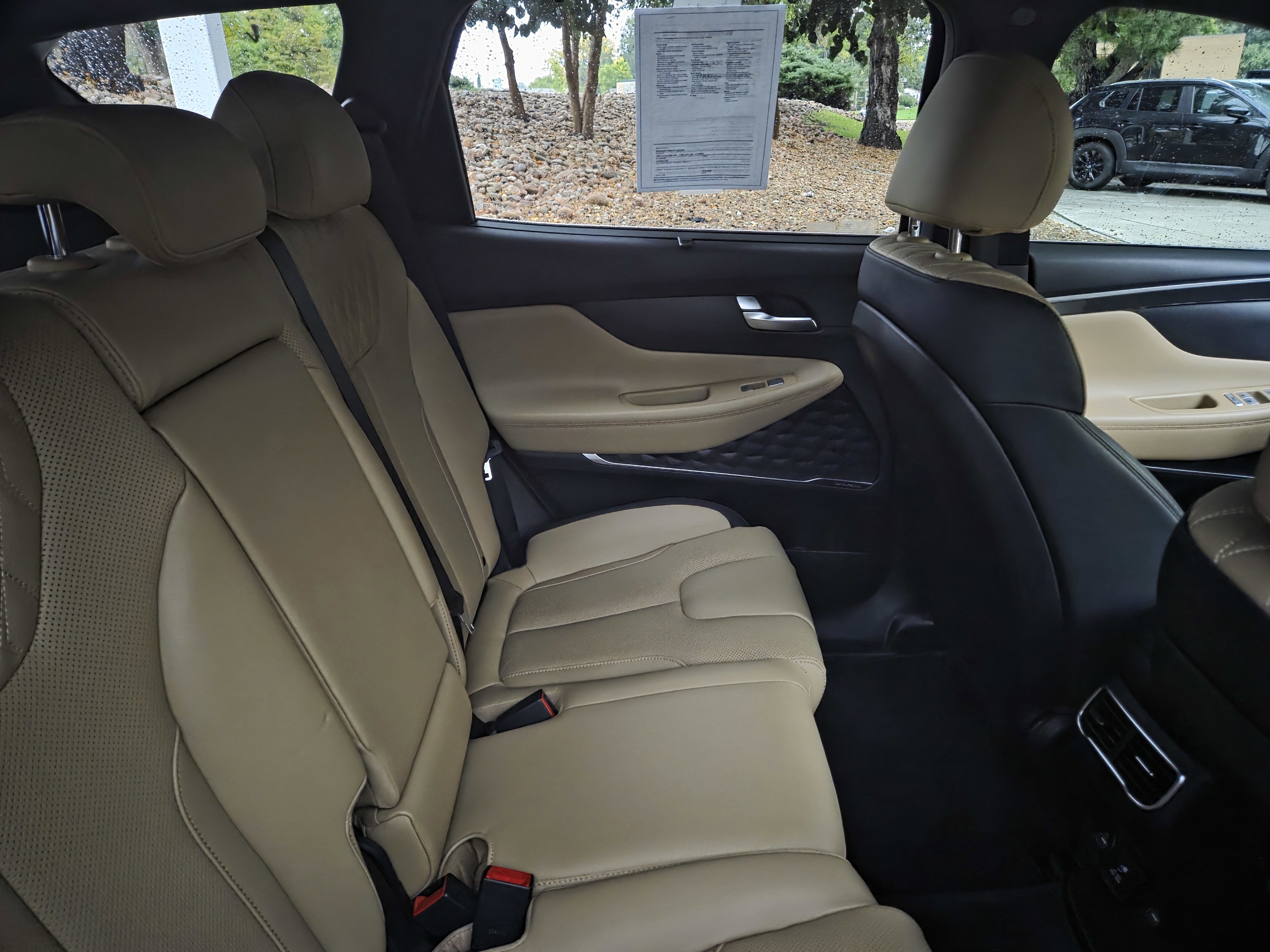 2023 Hyundai Santa Fe Calligraphy photo 2