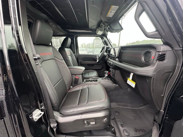 2025 Jeep Wrangler Rubicon photo 28