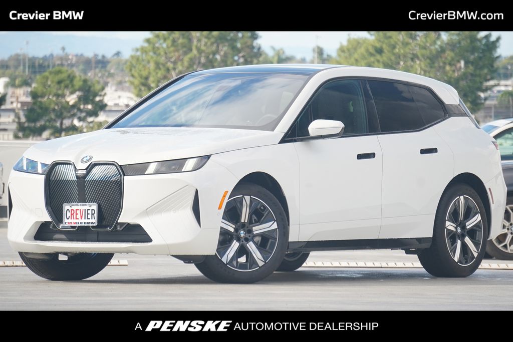 2026 BMW iX 45's photo