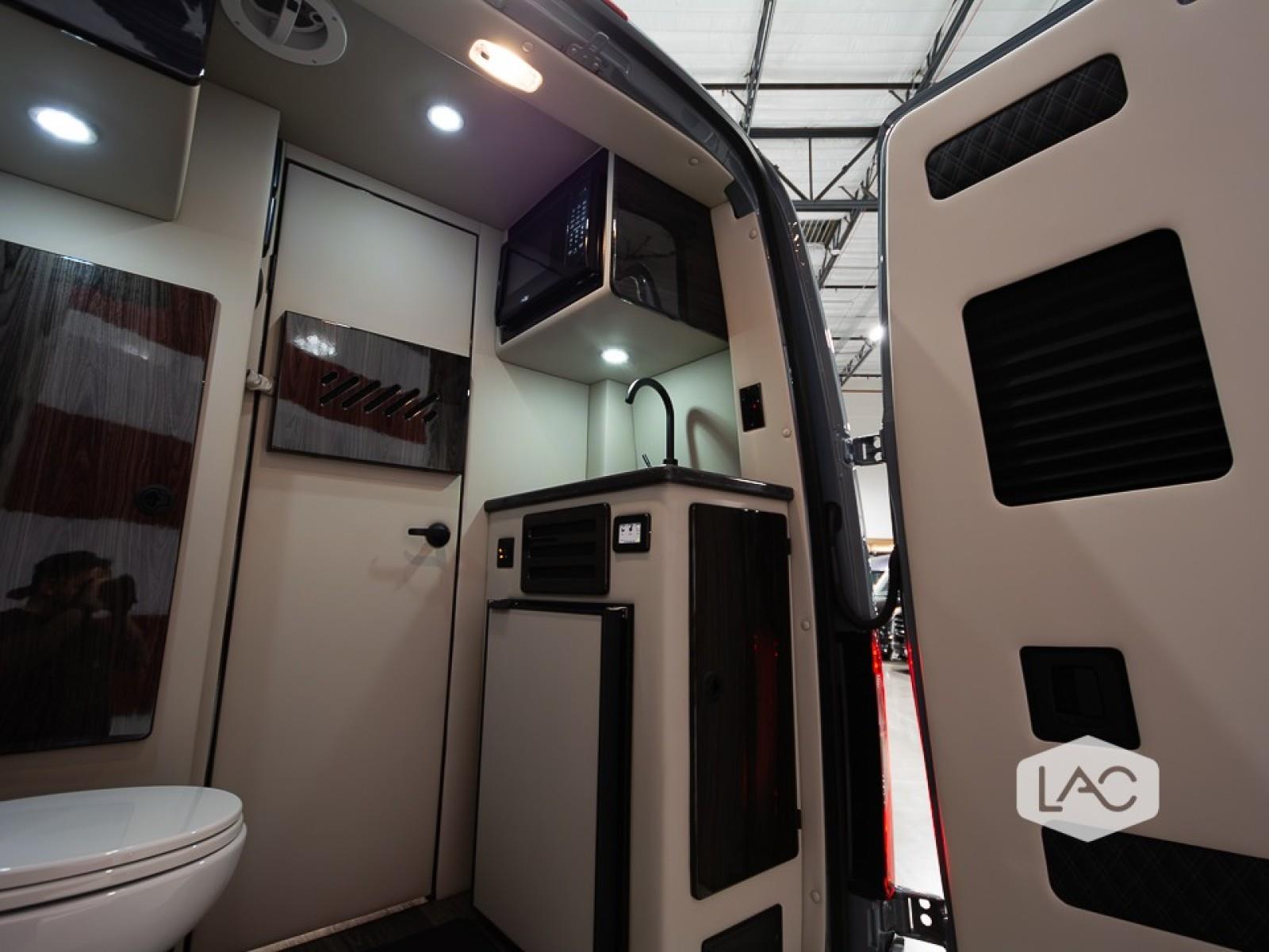 2024 Mercedes Benz Sprinter Cargo Van photo 9