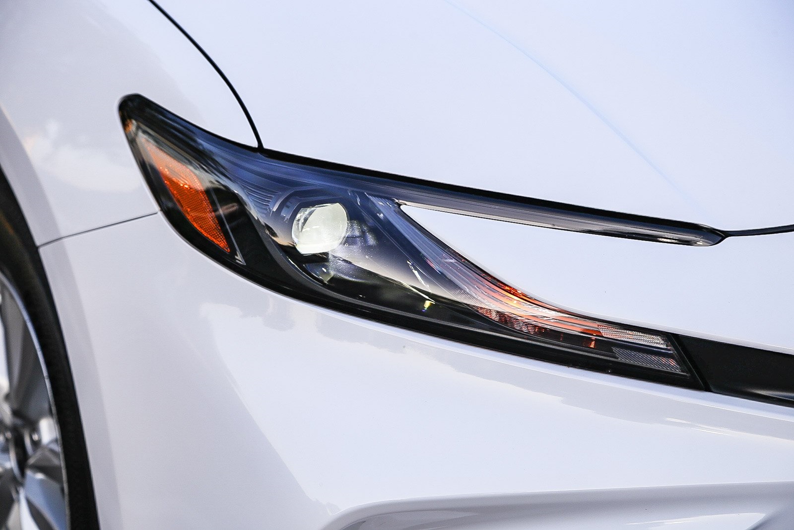 2026 Toyota Camry LE photo 4