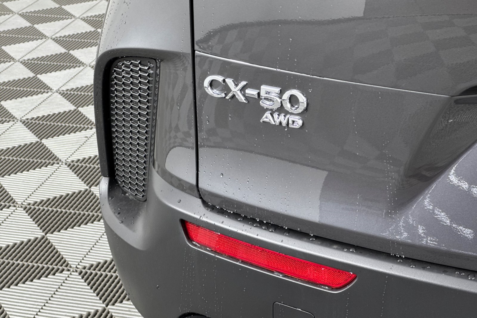 2025 Mazda CX-50 2.5 S Preferred photo 24