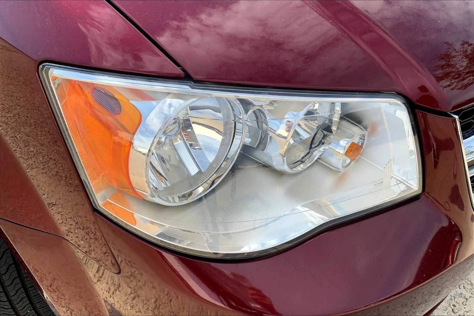 2017 Dodge Grand Caravan SXT photo 23