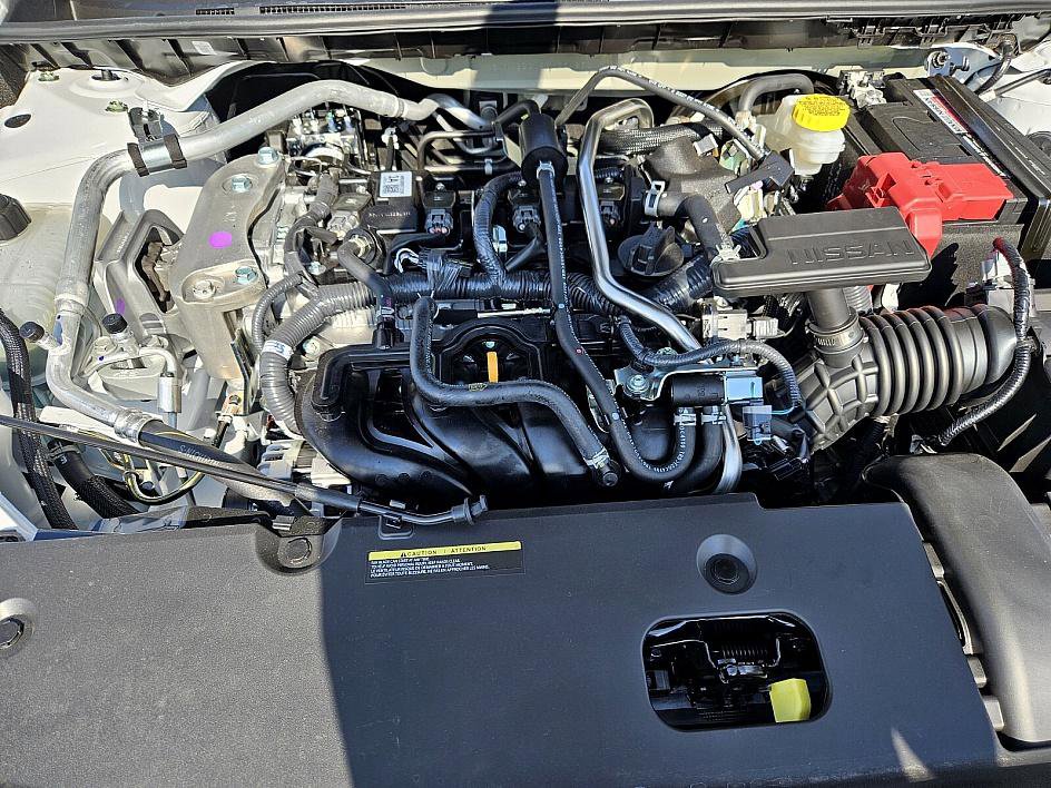 2025 Nissan Sentra SV photo 16