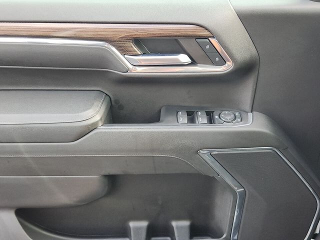 2023 Chevrolet Silverado 1500 RST photo 18