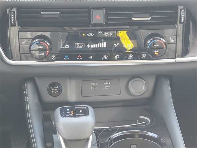 2026 Nissan Rogue Platinum photo 22