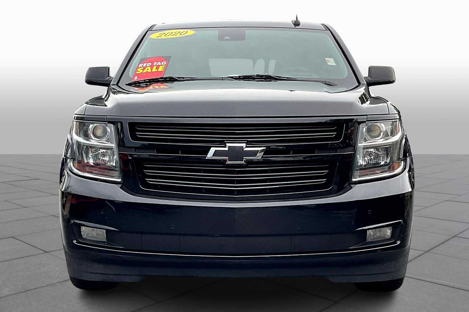 2020 Chevrolet Tahoe Premier photo 2