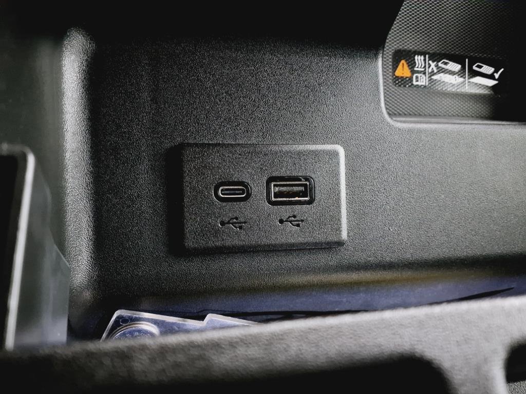 2025 Chevrolet Silverado 2500HD LT photo 12