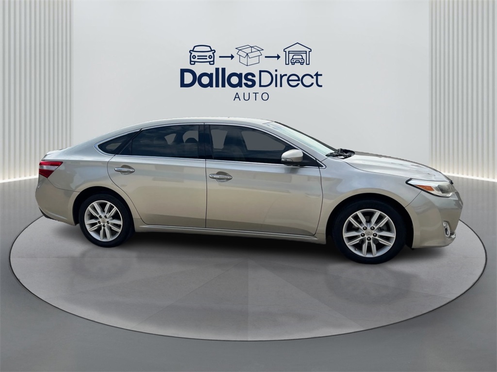 2014 Toyota Avalon XLE photo 4