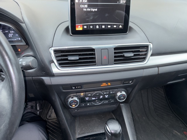 2015 Mazda Mazda3 s Grand Touring photo 12