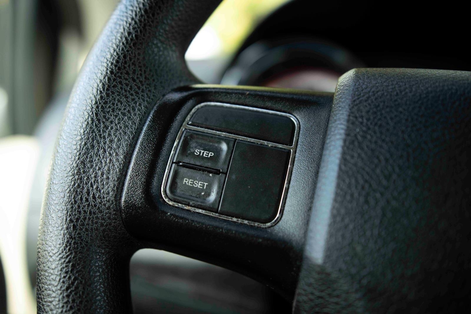 2015 Dodge Grand Caravan SE photo 5