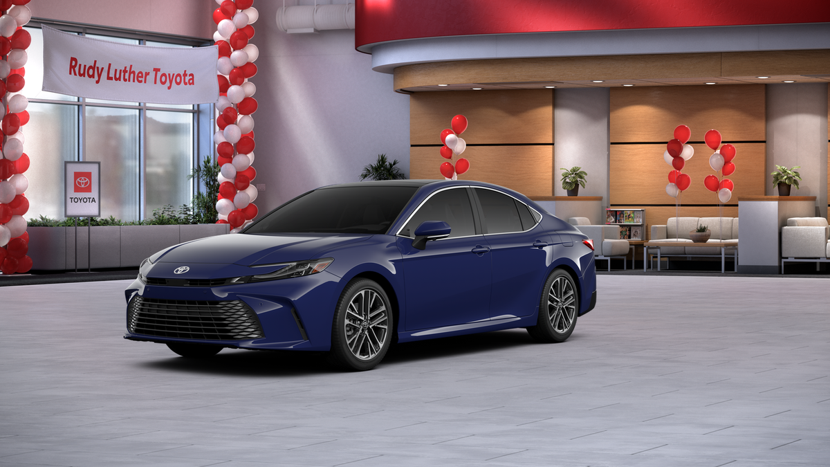 2026 Toyota Camry XLE's photo