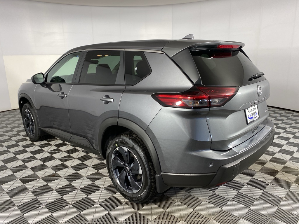 2026 Nissan Rogue SV photo 12