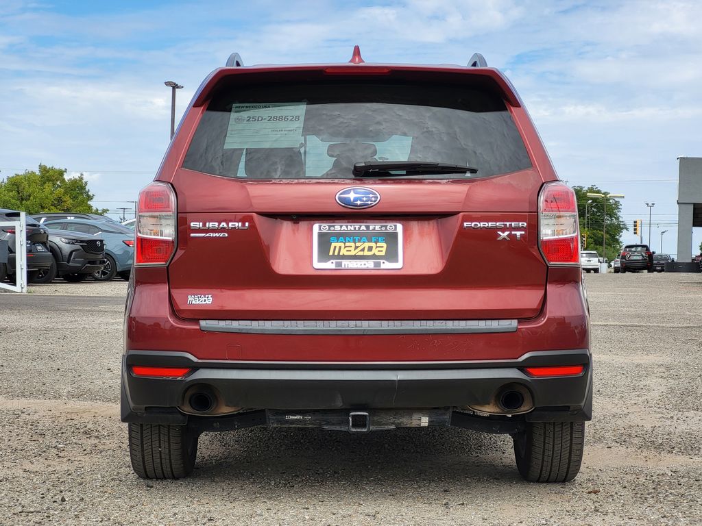 2016 Subaru Forester 2.0XT Premium photo 3